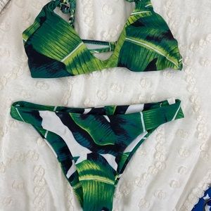 Bathing suit